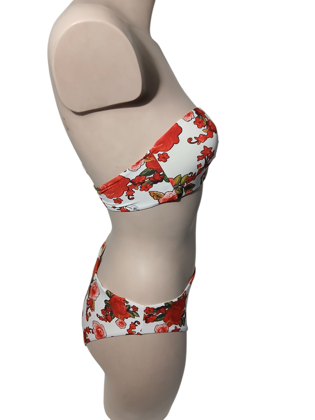 top bikini a fascia con coppe preformate e ferretto-  Collezione "Rosè d'ètè"