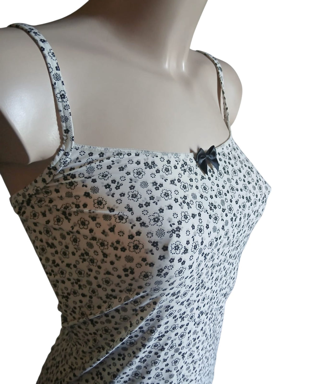 Pigiama fiorellini neri