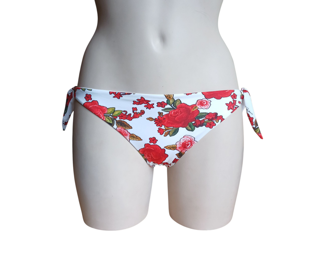 Slip Bikini con Laccetti Laterali – Collezione " Rosè d'ètè"